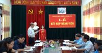 Chi bộ cơ quan Hội CCB tỉnh kết nạp đảng viên mới